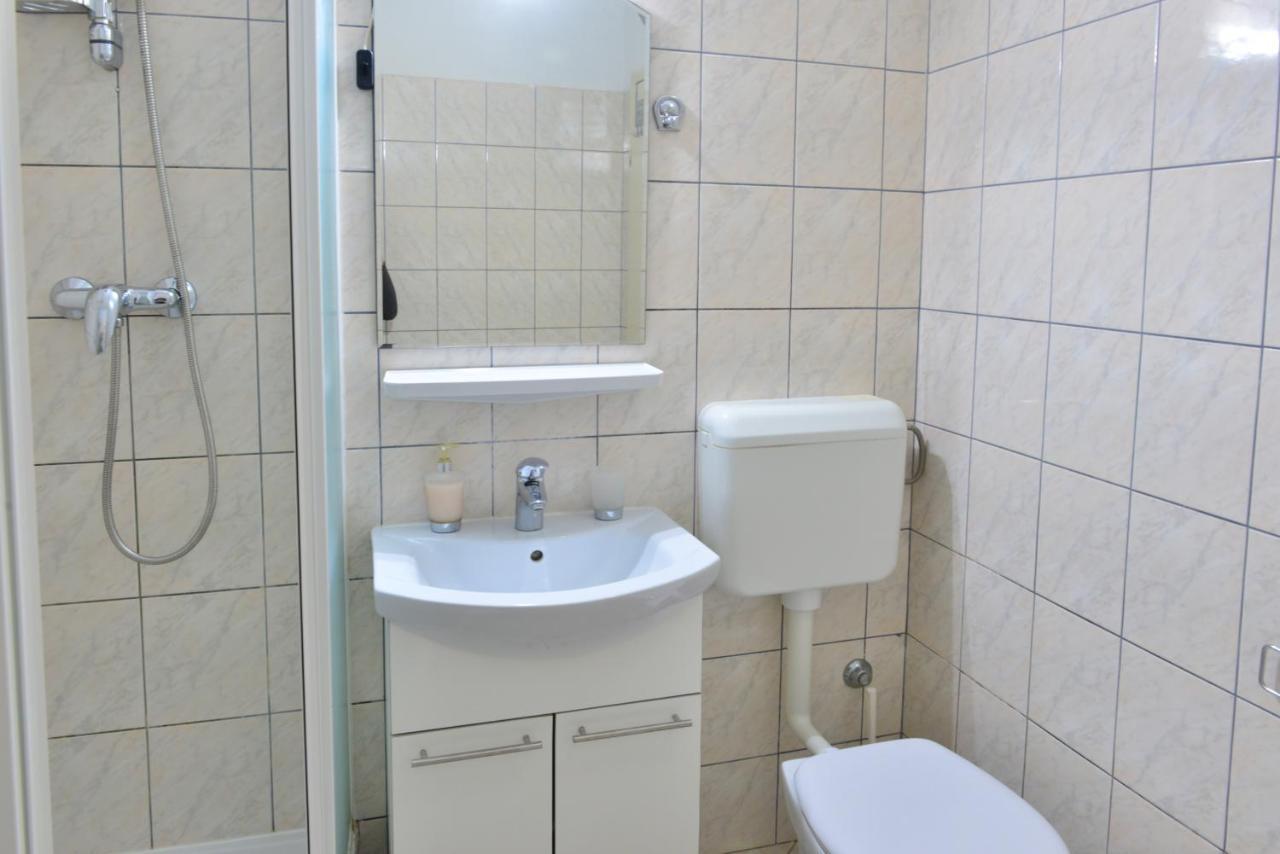 Lavender On Nincevica St- 1 Bedroom 5 Min To The Old Town Of Appartement Split