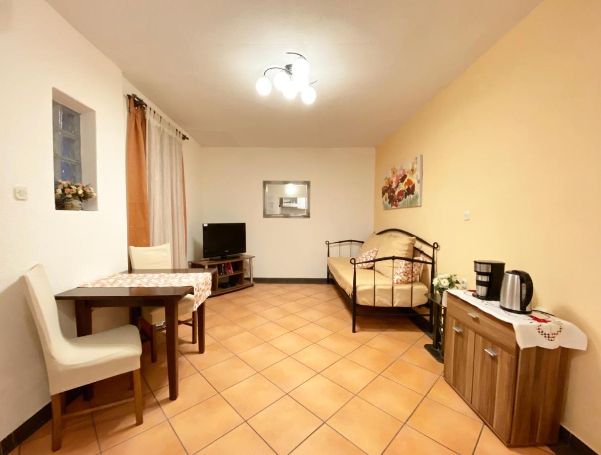 Apartmán Lavender On Nincevica St- 1 Bedroom 5 Min To The Old Town Of *