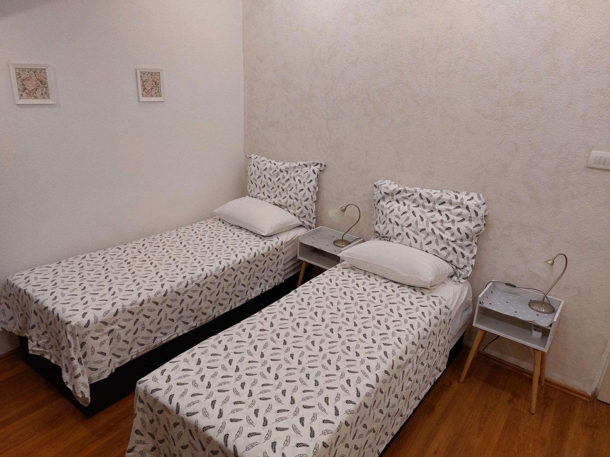 Lavender On Nincevica St- 1 Bedroom 5 Min To The Old Town Of Apartmán *